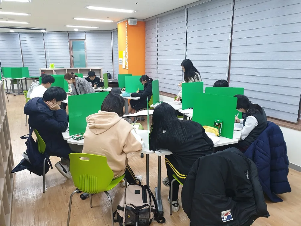 와와학습코칭 송정점 학습 공간